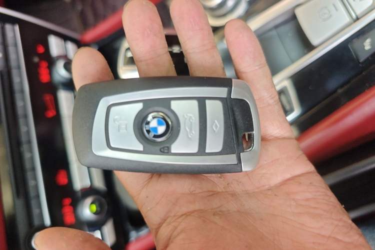 Used BMW 5 Series GT 2010 535i Leading Model Vehicle Key