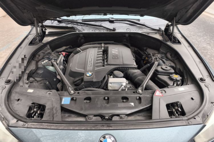 Used BMW 5 Series GT 2010 535i Luxury Edition Engine Bay