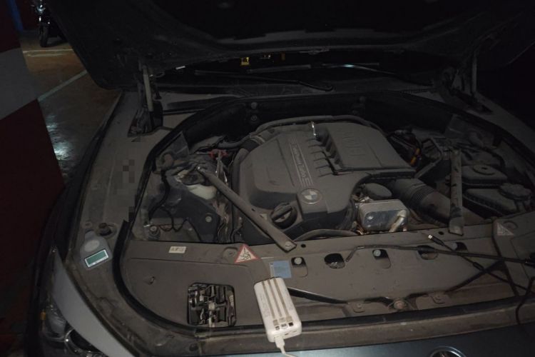 Used BMW 5 Series GT 2010 535i Luxury Edition Engine Bay Right