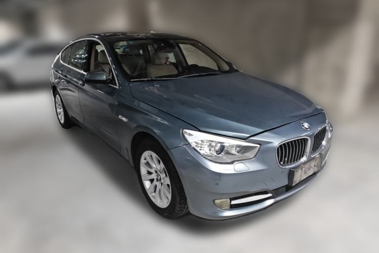 Used BMW 5 Series GT 2010 535i Luxury Edition Front Right 45 Deg
