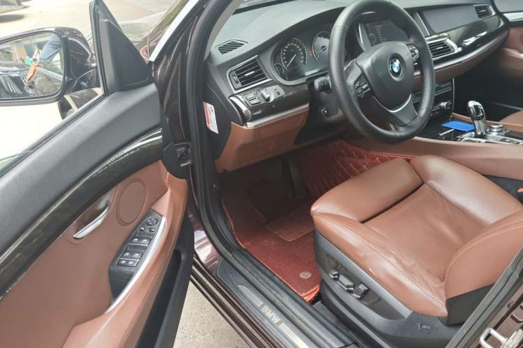 Used BMW 5 Series GT 2010 535i Leading Model Driver Seat