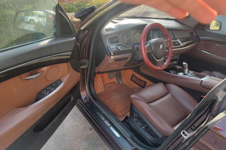 Used BMW 5 Series GT 2010 535i Luxury Edition Driver Seat
