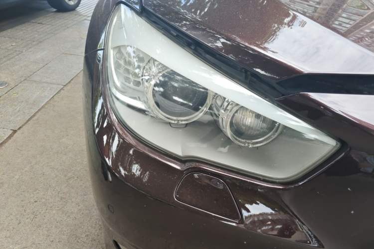 Used BMW 5 Series GT 2010 535i Leading Model Right Front Headlight