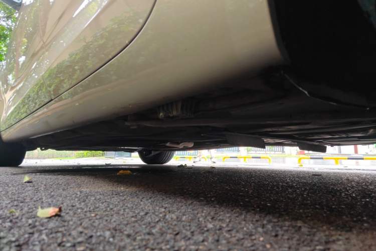 Used BMW 5 Series GT 2010 535i Luxury Edition Chassis Rear Left