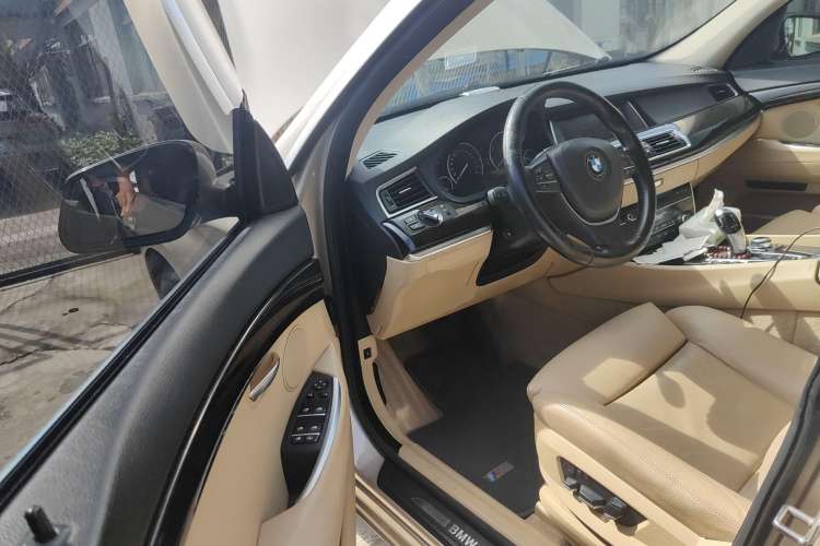 Used BMW 5 Series GT 2010 535i Leading Model Driver Seat