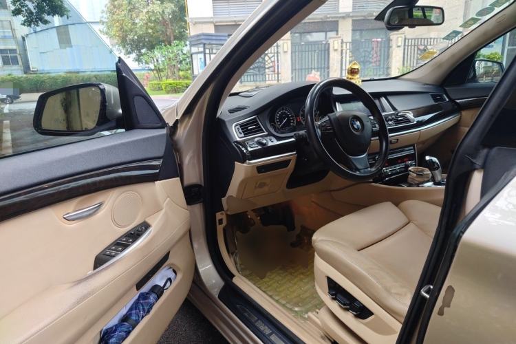Used BMW 5 Series GT 2010 535i Luxury Edition Driver Seat