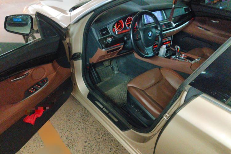 Used BMW 5 Series GT 2010 535i Luxury Edition Driver Seat