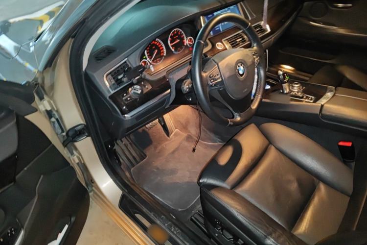 Used BMW 5 Series GT 2010 535i Leading Model Driver Seat