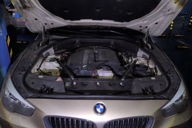 Used BMW 5 Series GT 2010 535i Luxury Edition Engine Bay