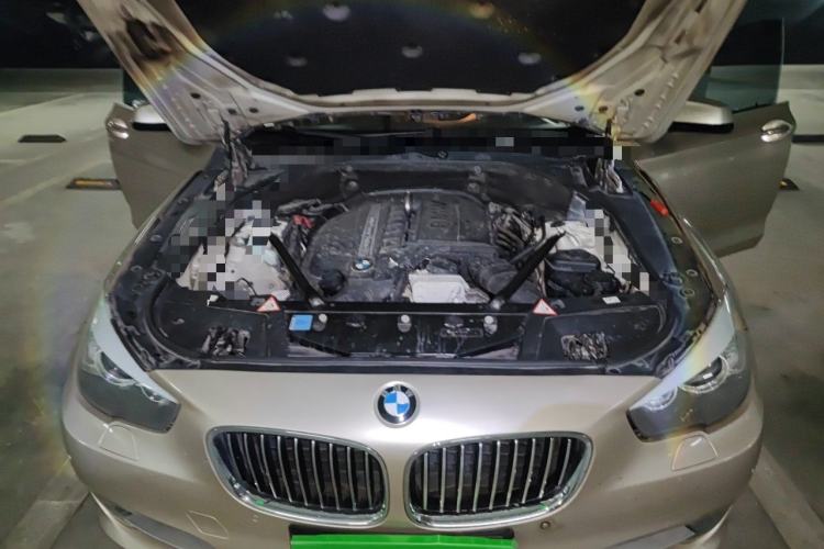 Used BMW 5 Series GT 2010 535i Leading Model Engine Bay