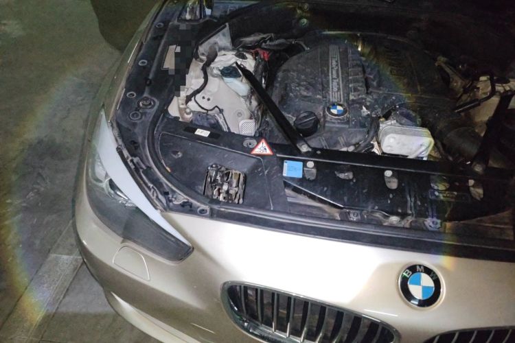 Used BMW 5 Series GT 2010 535i Leading Model Engine Bay Right