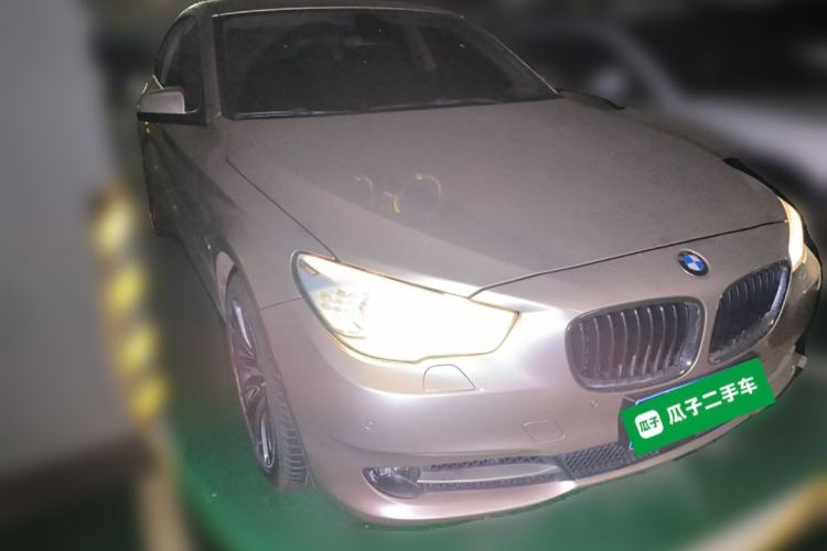 Used BMW 5 Series GT 2010 550i xDrive Front Right 45 Deg