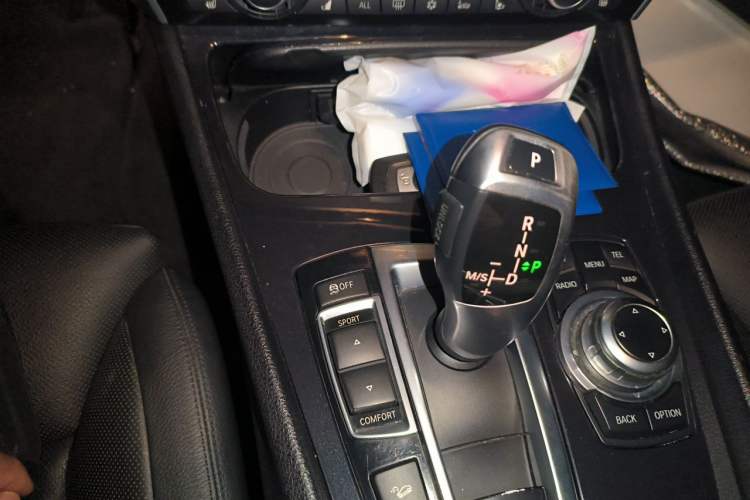 Used BMW 5 Series GT 2010 550i xDrive Gear Lever