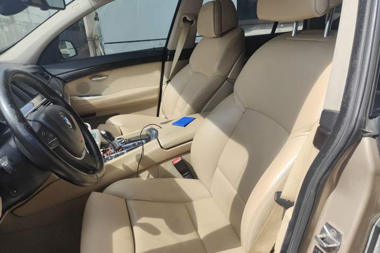 Used BMW 5 Series GT 2010 535i Leading Model Left Front Seat