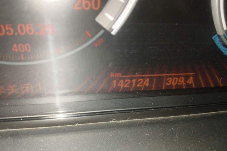 Used BMW 5 Series GT 2010 535i Luxury Edition Odometer Close Up