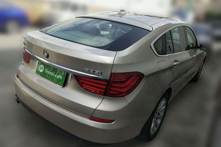 Used BMW 5 Series GT 2010 535i Leading Model Rear Right 45 Deg