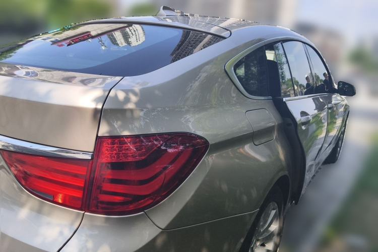 Used BMW 5 Series GT 2010 535i Leading Model Rear Right 45 Deg