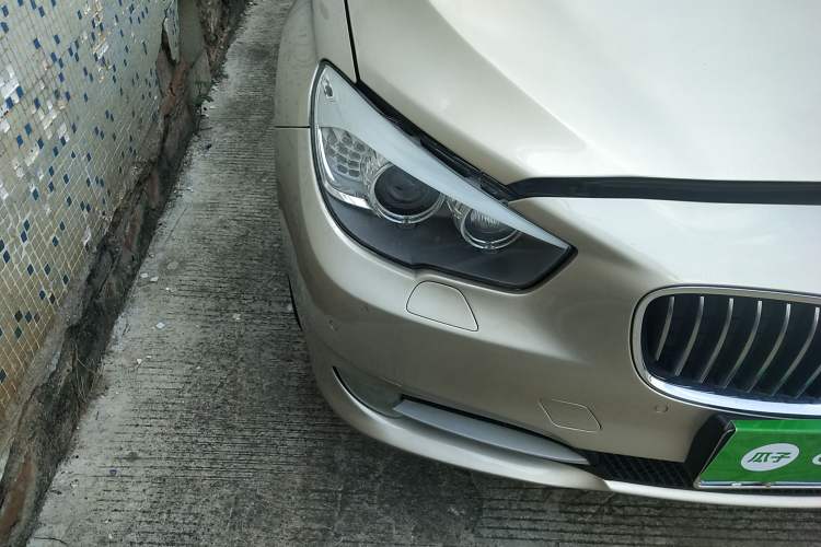 Used BMW 5 Series GT 2010 535i Leading Model Right Front Headlight