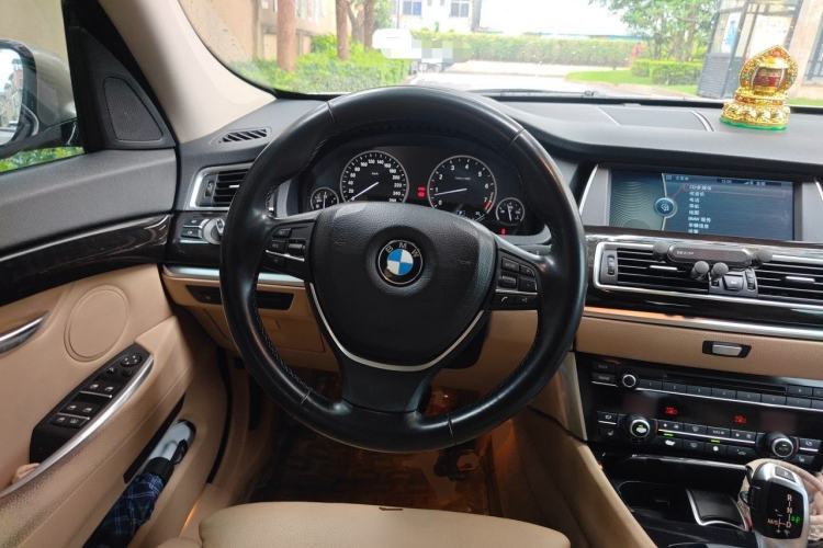 Used BMW 5 Series GT 2010 535i Luxury Edition Steering Wheel