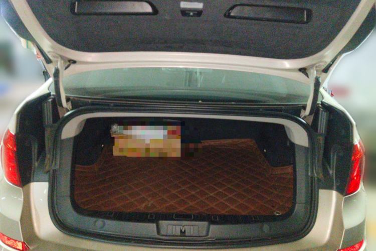 Used BMW 5 Series GT 2010 535i Luxury Edition Trunk