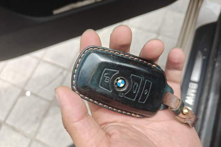 Used BMW 5 Series GT 2010 535i Luxury Edition Vehicle Key