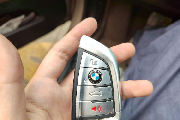Used BMW 5 Series GT 2010 535i Leading Model Vehicle Key