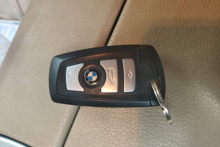 Used BMW 5 Series GT 2010 535i Leading Model Vehicle Key