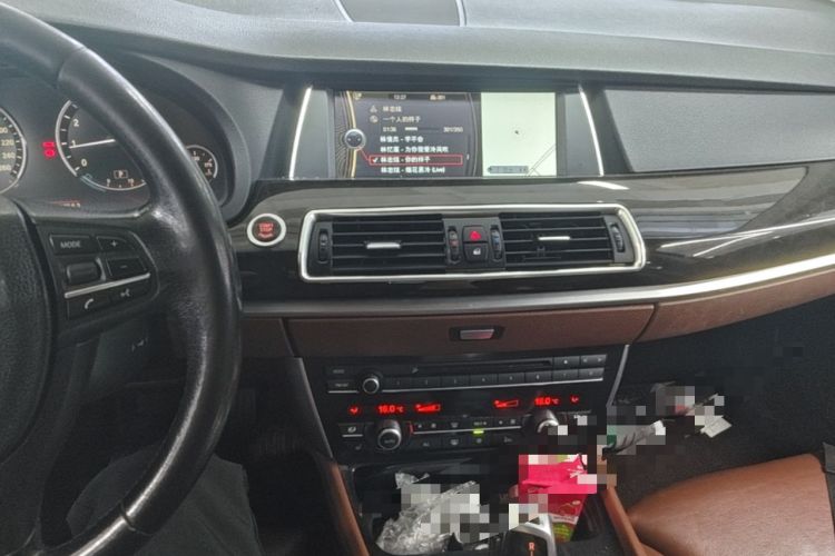 Used BMW 5 Series GT 2010 535i Leading Model Audio And AC Panel