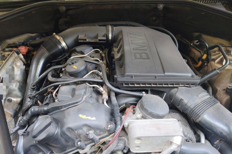 Used BMW 5 Series GT 2010 535i Luxury Edition Engine Bay