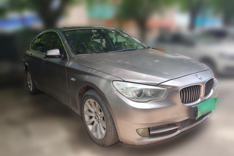 Used BMW 5 Series GT 2010 535i Luxury Edition Front Right 45 Deg