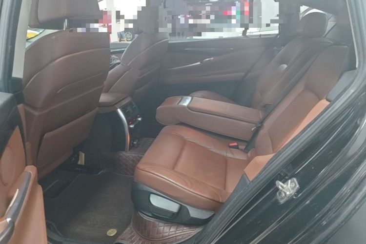 Used BMW 5 Series GT 2010 535i Leading Model Left Rear Seat