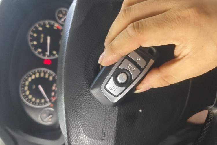 Used BMW 5 Series GT 2010 535i Leading Model Vehicle Key