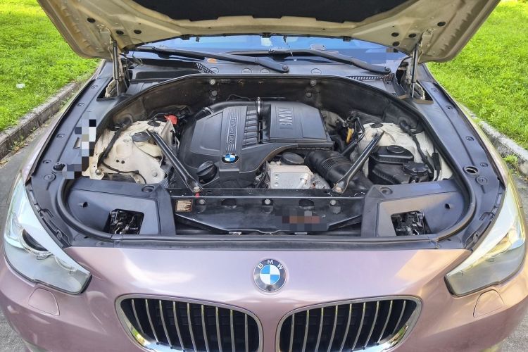 Used BMW 5 Series GT 2010 535i Luxury Edition Engine Bay