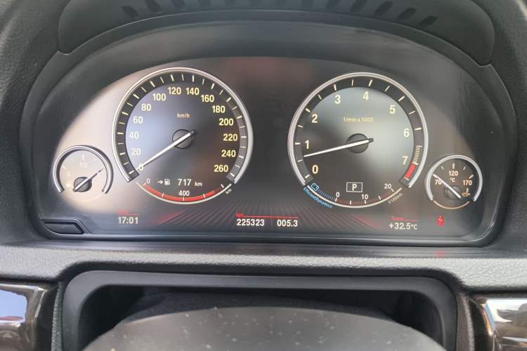 Used BMW 5 Series GT 2010 535i Luxury Edition Instrument Cluster