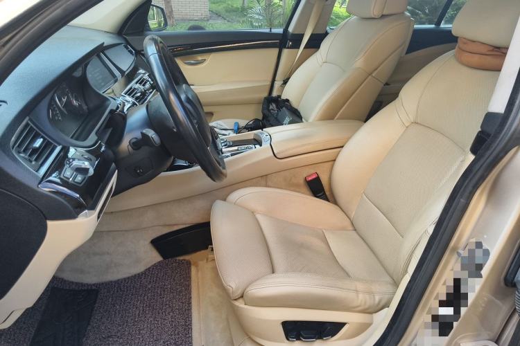Used BMW 5 Series GT 2010 535i Luxury Edition Left Front Seat