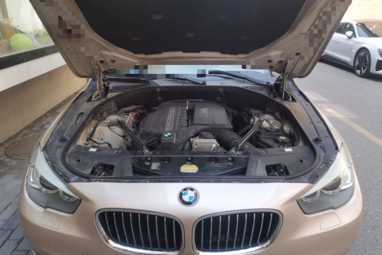 Used BMW 5 Series GT 2010 535i Leading Model Engine Bay