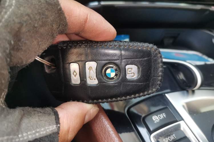 Used BMW 5 Series GT 2010 535i Leading Model Vehicle Key