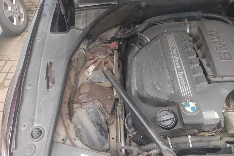 Used BMW 5 Series GT 2010 535i Leading Model Engine Bay Right