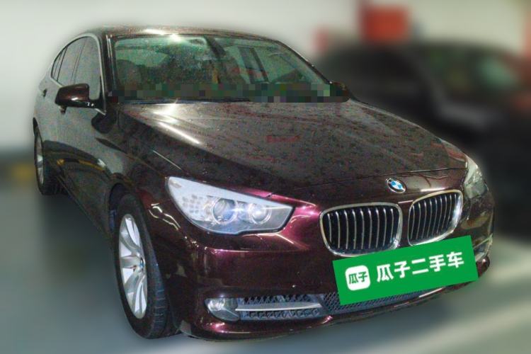 Used BMW 5 Series GT 2010 535i Leading Model Front Right 45 Deg