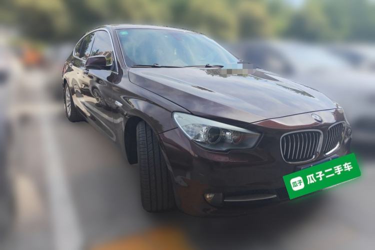 Used BMW 5 Series GT 2010 535i Leading Model Front Right 45 Deg