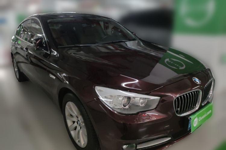 Used BMW 5 Series GT 2010 535i Luxury Edition Front Right 45 Deg
