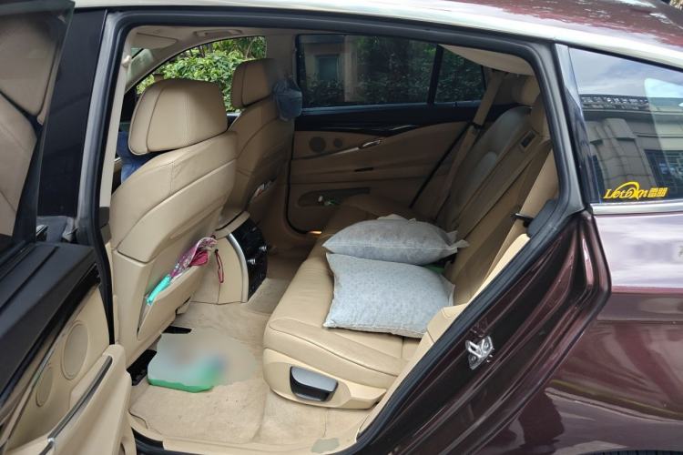 Used BMW 5 Series GT 2010 535i Leading Model Left Rear Seat