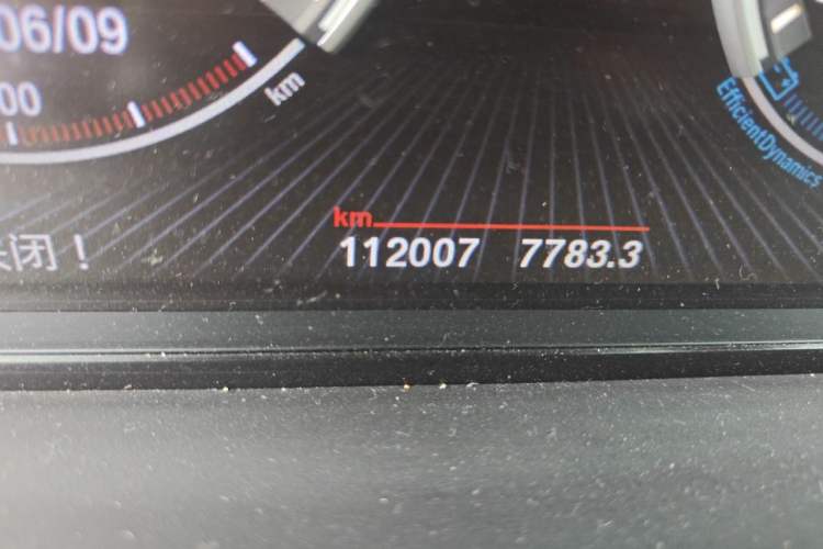 Used BMW 5 Series GT 2010 535i Leading Model Odometer Close Up