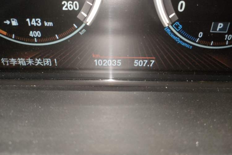 Used BMW 5 Series GT 2010 535i Luxury Edition Odometer Close Up
