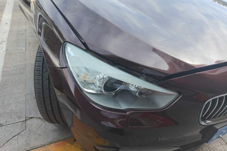 Used BMW 5 Series GT 2010 535i Leading Model Right Front Headlight