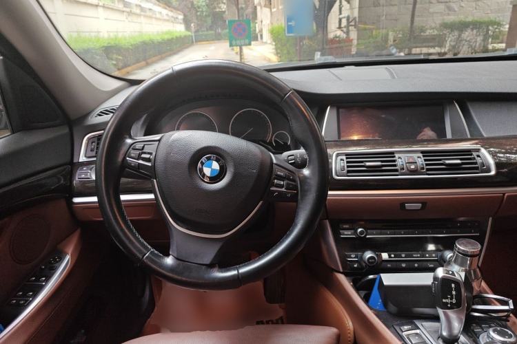 Used BMW 5 Series GT 2010 535i Leading Model Steering Wheel