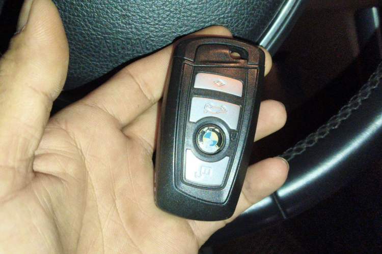 Used BMW 5 Series GT 2010 535i Leading Model Vehicle Key