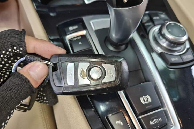 Used BMW 5 Series GT 2010 535i Leading Model Vehicle Key