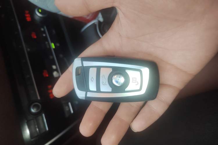 Used BMW 5 Series GT 2010 535i Leading Model Vehicle Key