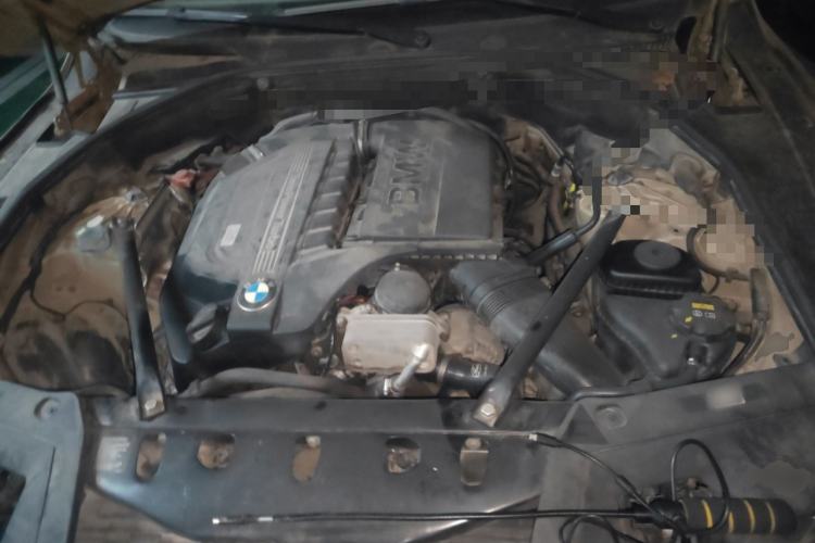 Used BMW 5 Series GT 2010 535i Leading Model Engine Bay